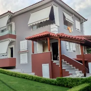 Xristos Kalogeris Villa Ksamil